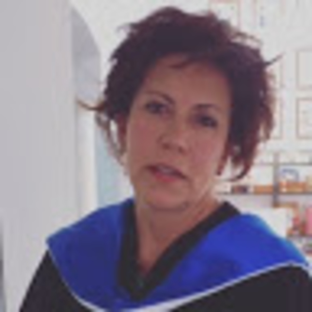 Meet your Posher, Ileana